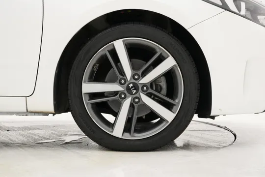 Kia Cerato (K3)