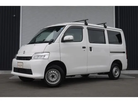 Toyota TownAce Van