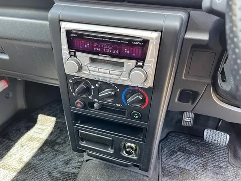 Daihatsu Naked