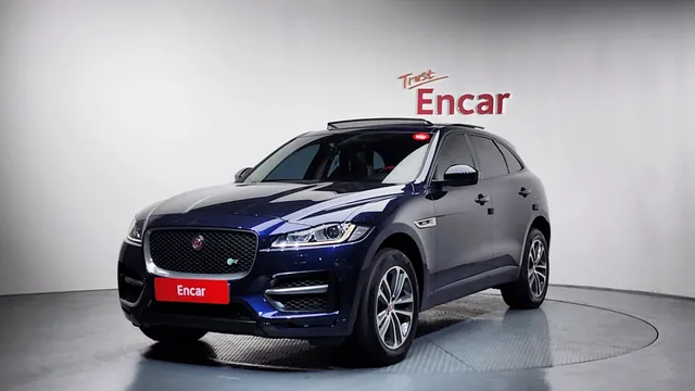 Jaguar F-Pace