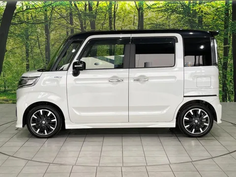 Suzuki Spacia Custom