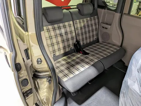 Honda N-BOX Joy