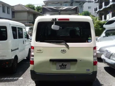 Toyota TownAce Van