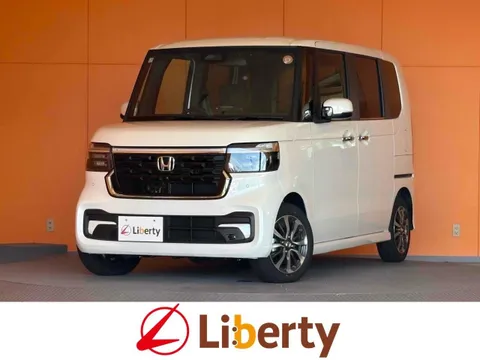 Honda N-BOX Custom