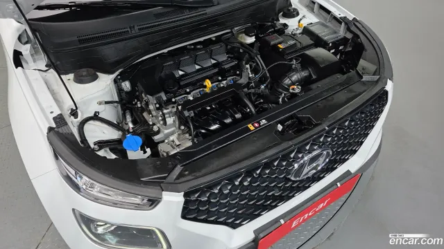 Hyundai Venue