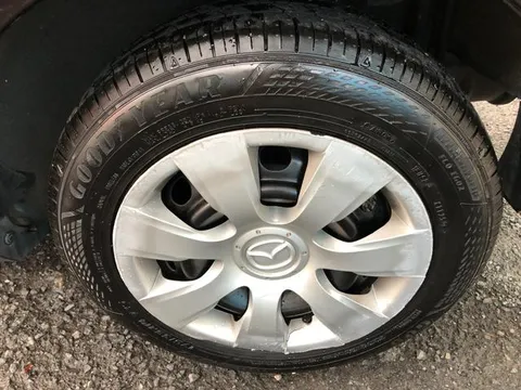 Mazda Verisa