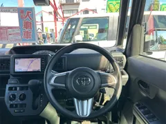 Toyota Pixis Mega