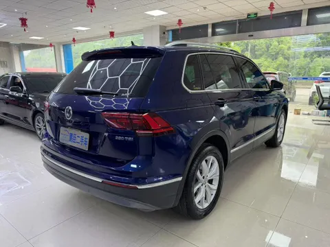 Volkswagen Tiguan