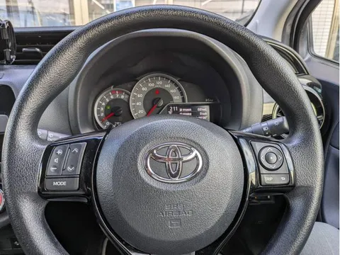 Toyota Yaris (Vitz)