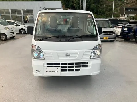 Nissan Clipper Truck