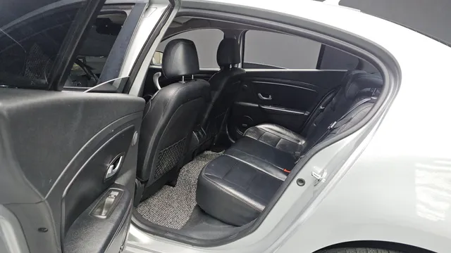 Renault SM3
