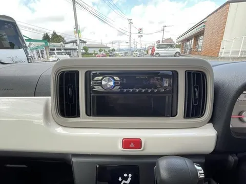 Daihatsu Mira Tocot