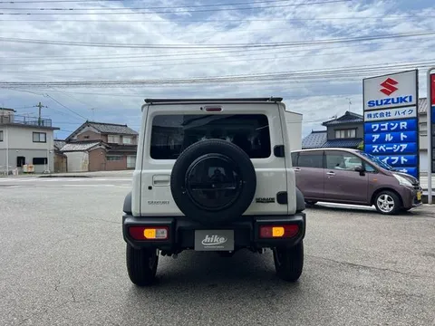 Suzuki Jimny Nomade