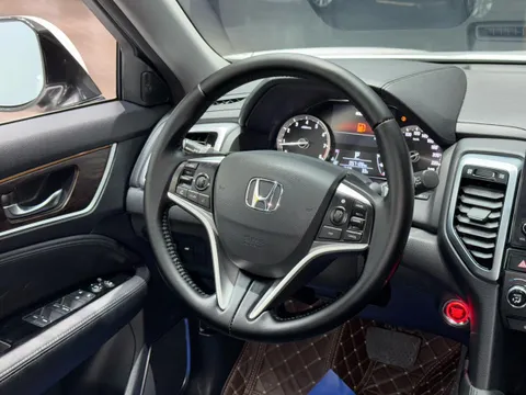 Honda UR-V