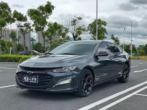 Chevrolet Malibu XL