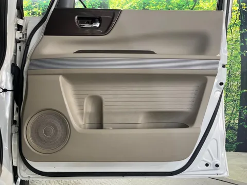 Honda N-BOX Slash