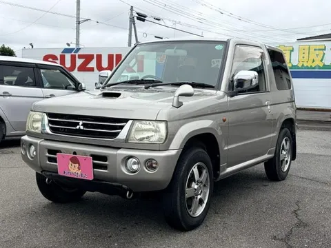 Mitsubishi Pajero Mini