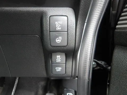 Honda N-BOX Slash