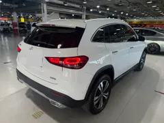 Mercedes-Benz Mercedes-Benz GLA