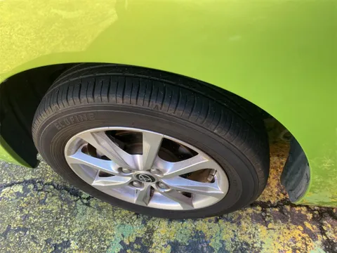 Toyota Pixis Mega