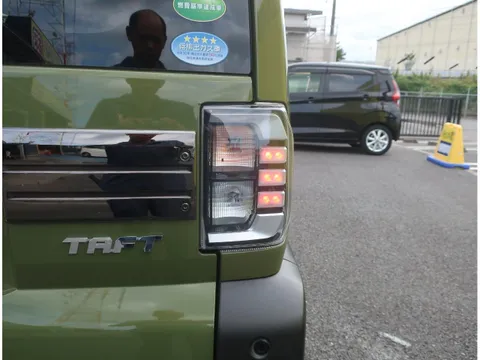 Daihatsu Taft