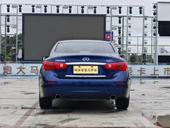 Infiniti Q50L