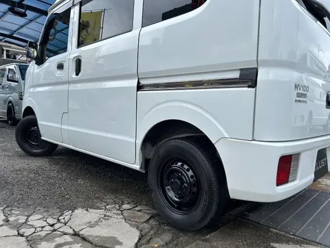 Nissan Clipper
