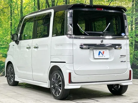 Suzuki Spacia Custom