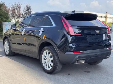Cadillac XT4