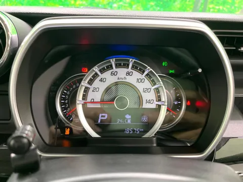 Suzuki Spacia Custom