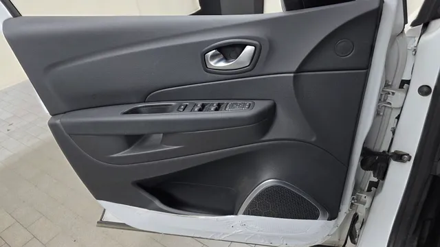 Renault QM3
