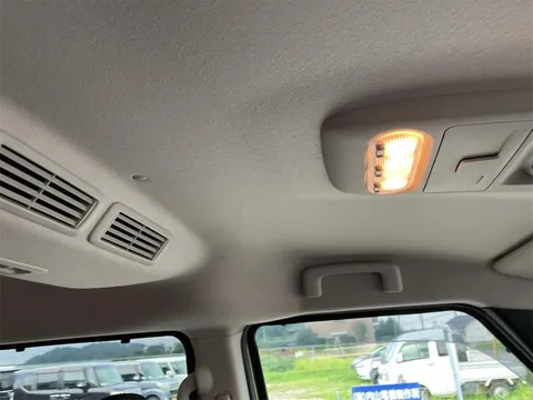 Mitsubishi eK X Space