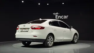 Renault SM3