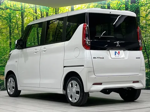 Mitsubishi eK Space