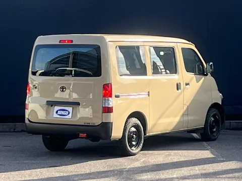 Toyota TownAce Van