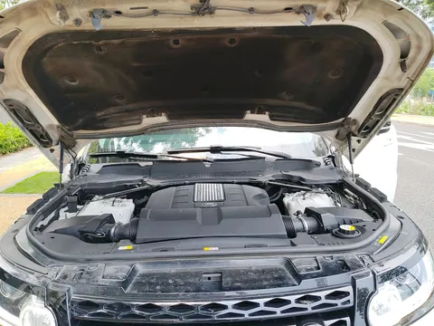 Land Rover