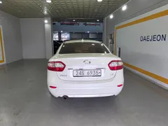 Renault SM3