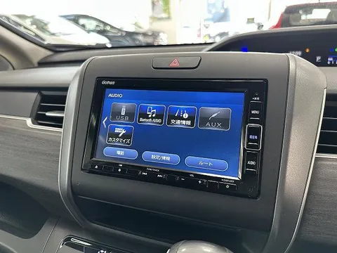 Honda Freed Plus