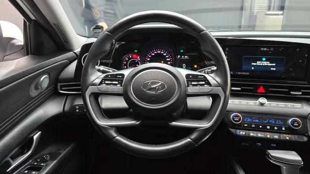 Hyundai Elantra (Avante)