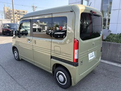 Honda N-VAN Plus Style