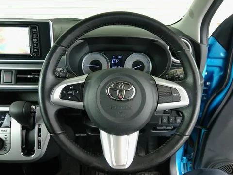 Toyota Pixis Joy