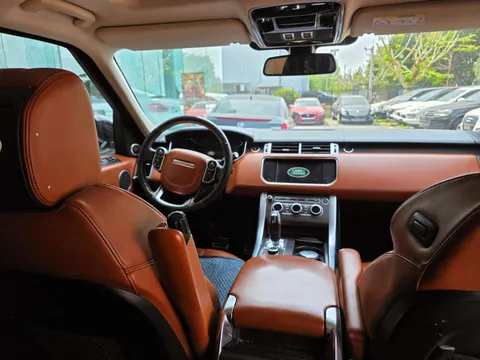 Land Rover
