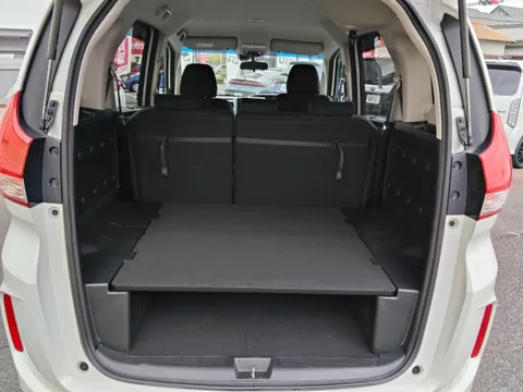 Honda Freed Plus