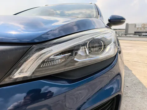 Geely Emgrand GS