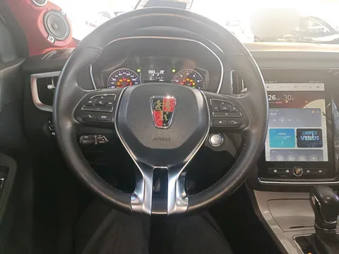 Roewe RX5