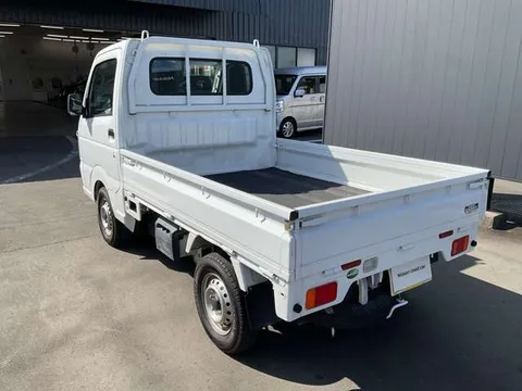 Suzuki Carry