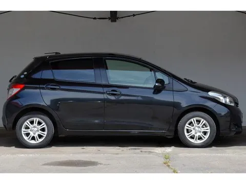 Toyota Yaris (Vitz)