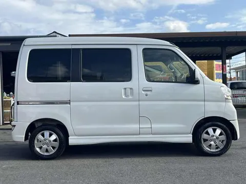 Daihatsu Atrai Wagon