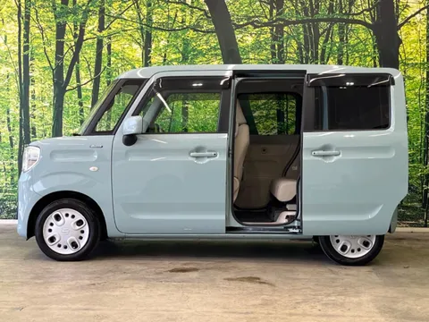 Suzuki Spacia
