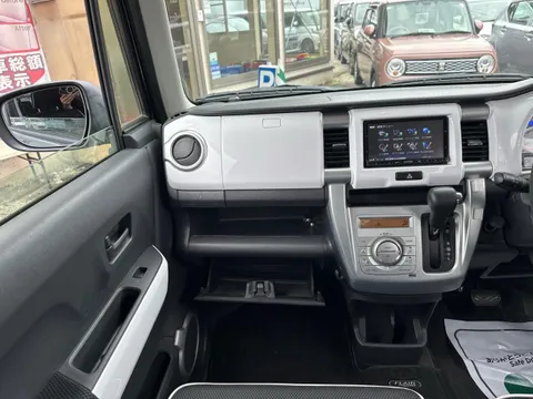 Mazda Flair Crossover